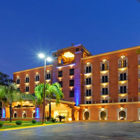 Holiday Inn Express Monterrey Galerias-San Jeronimo, an IHG Hotel Exterior foto